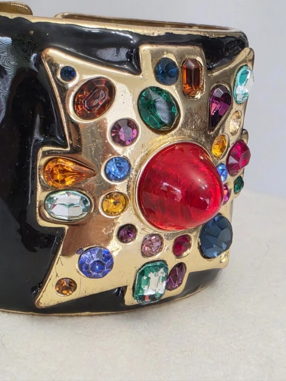 Vintage Kenneth Jay Lane KJL Maltese Cross Bracelet Signed Cuff Bullet Cabochon - Picture 4 of 16